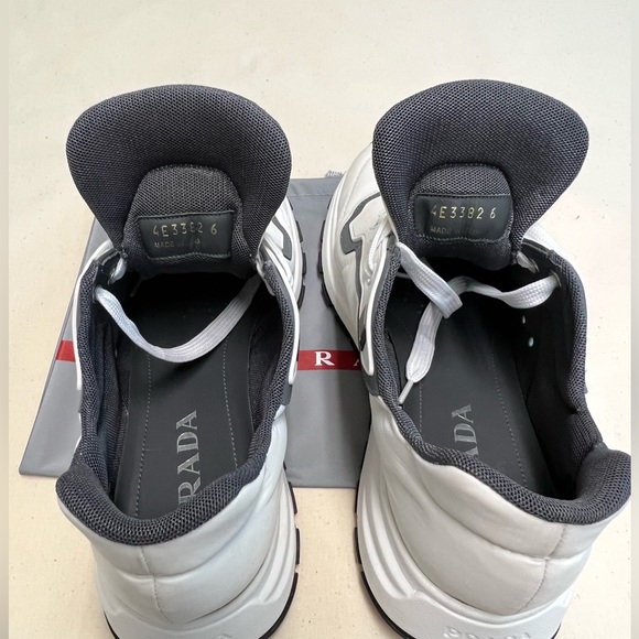 PRADA NIB 4E3382  WHITE NYLON GRAY GABARDINE LOGO SNEAKERS  US7  UK6  IT40 NWT - Picture 13 of 15